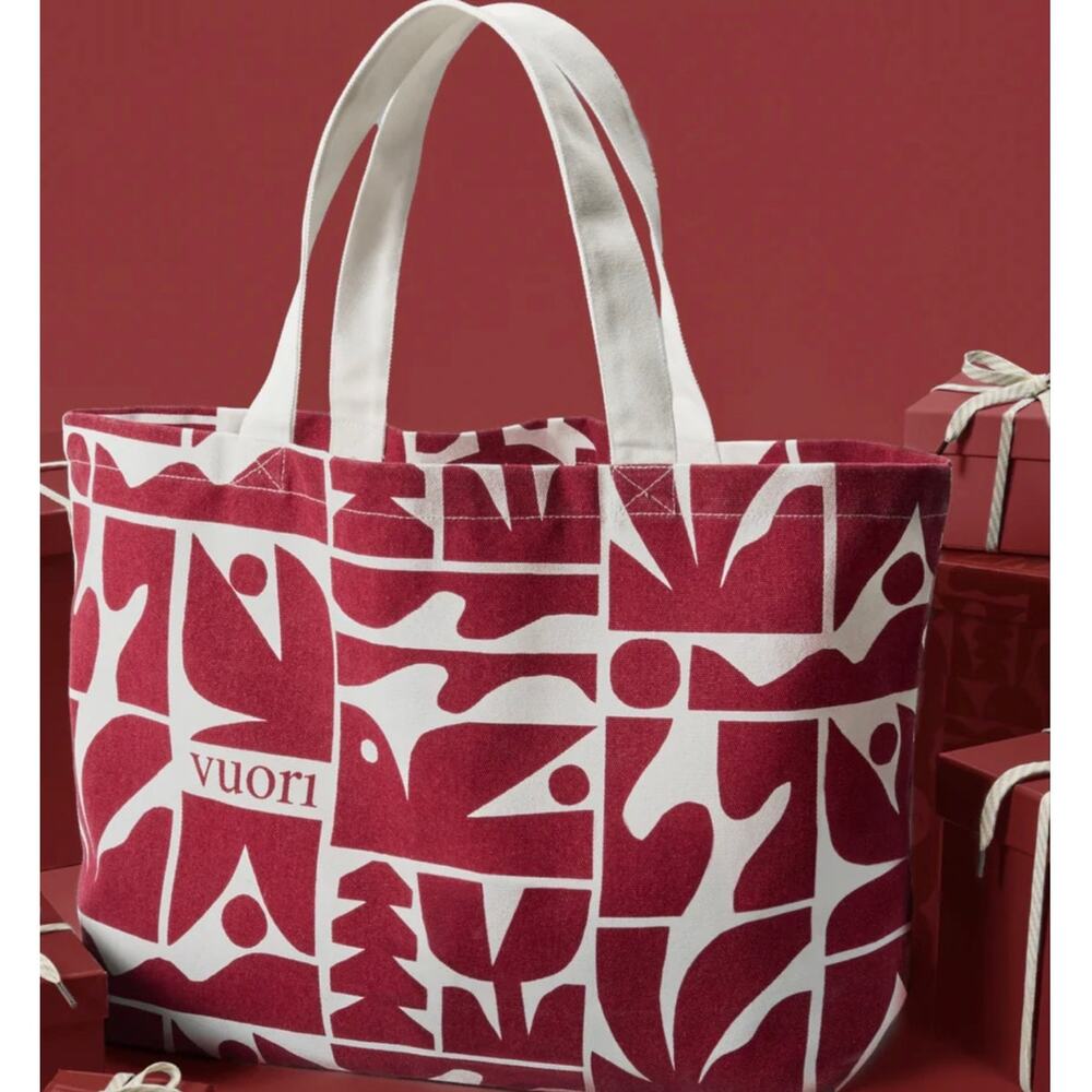 Vuori Limited‎ Edition Holiday Tote Bag Canvas Strawberry NWT Cody Hudson